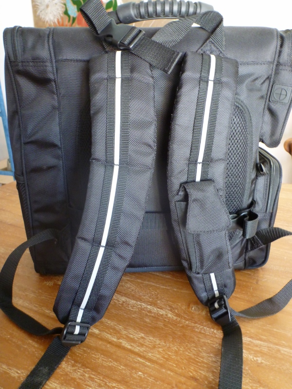 zuca backpack rear