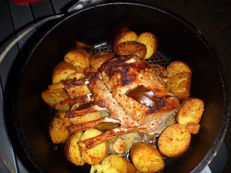 camp oven roast pork