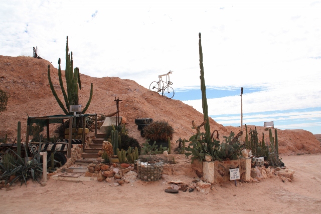 Crocodile Harry's Nest, Coober Pedy