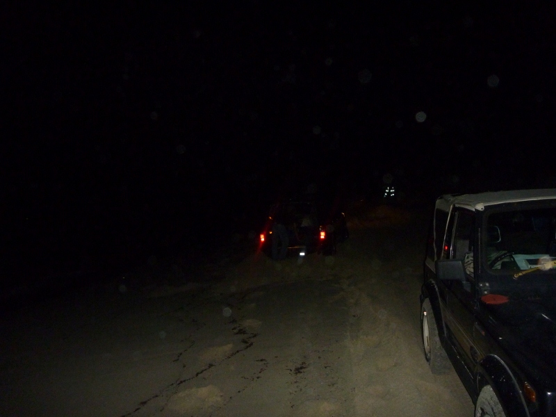 landcruiser recovery bogged in sand near catastrophe north of lancelin