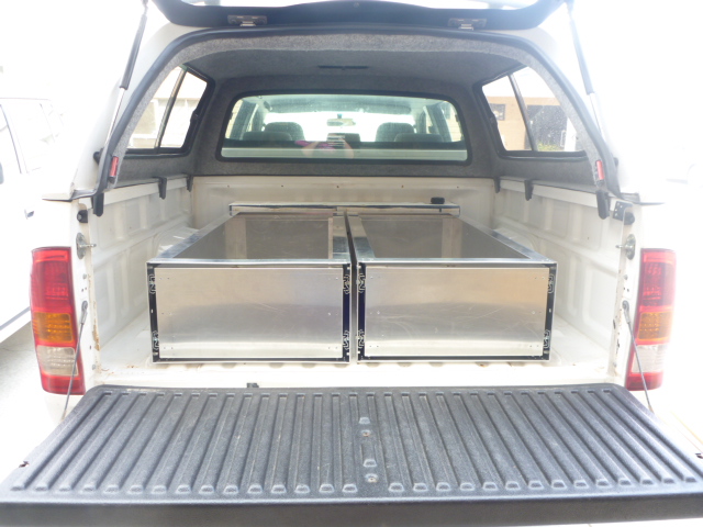 offroad systems drawer internals in hilux tray