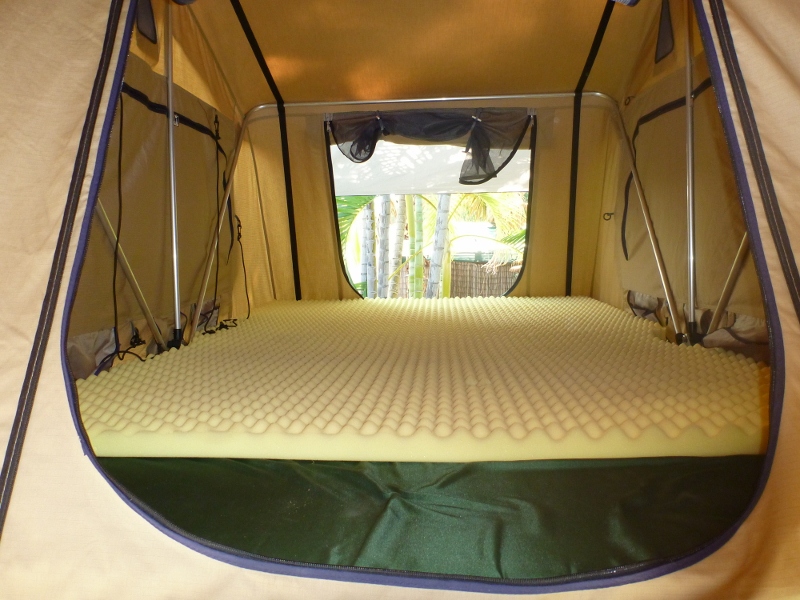 roof top tent with extra mattress