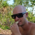eating pandanus
