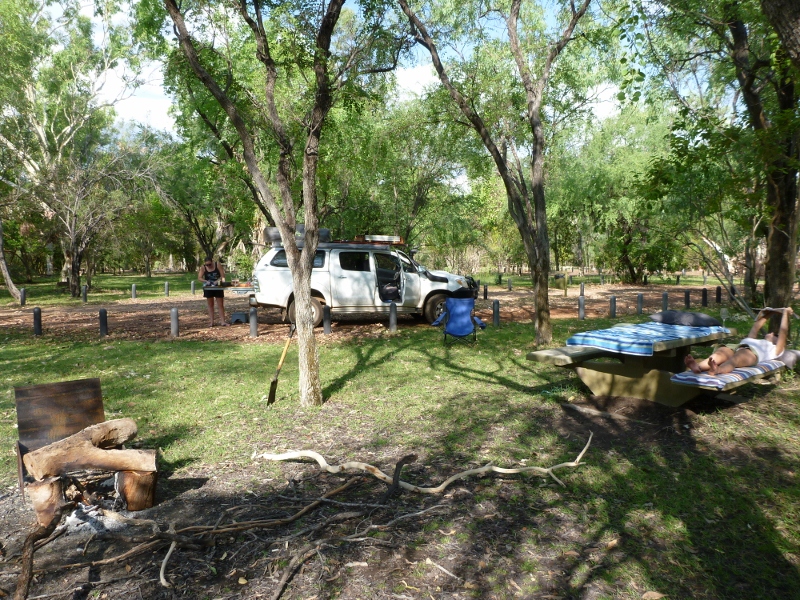 Jalmurark Campgrounds Elsey National Park