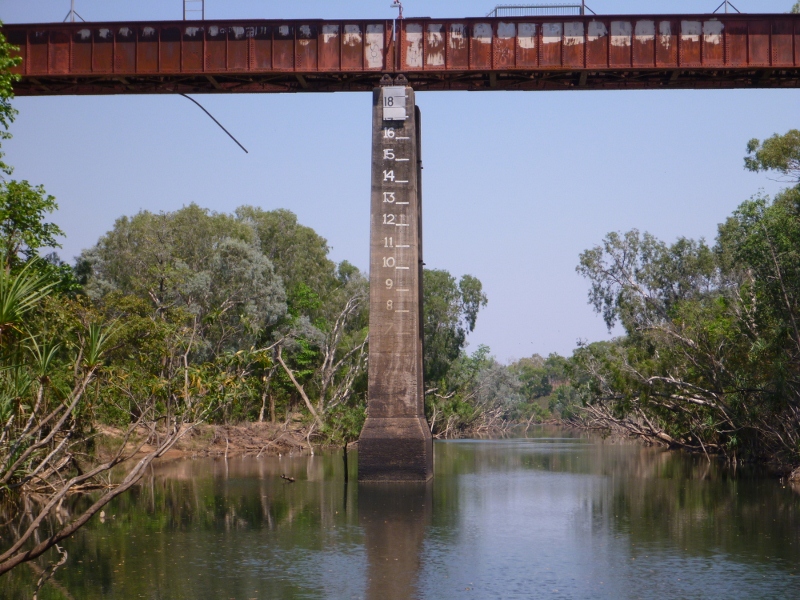katherine old railway bridge