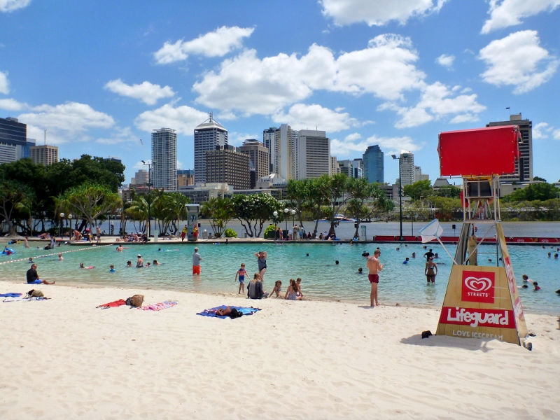 brisbane free pools