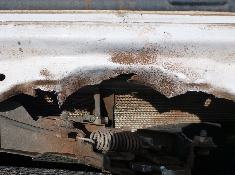 broken hood latch at king ash bay