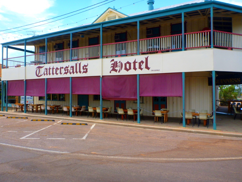 tattersalls hotel, winton