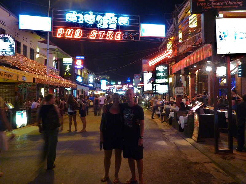 siem reap pub street