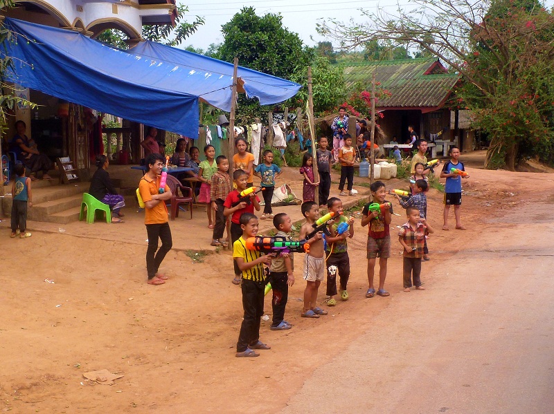 bus back to luang prabang