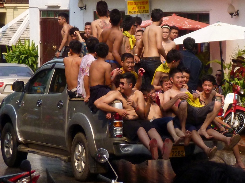 laos new year luang prabang