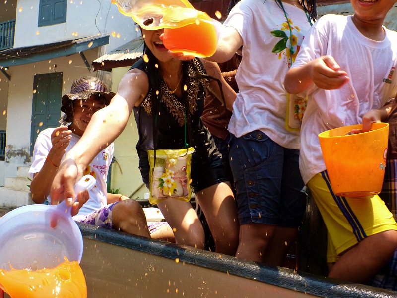 laos new year luang prabang