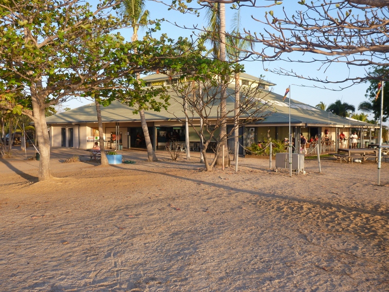 sunset tavern, karumba