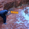 Joe negotiates an obstacle on our hike to Emerald Pools
