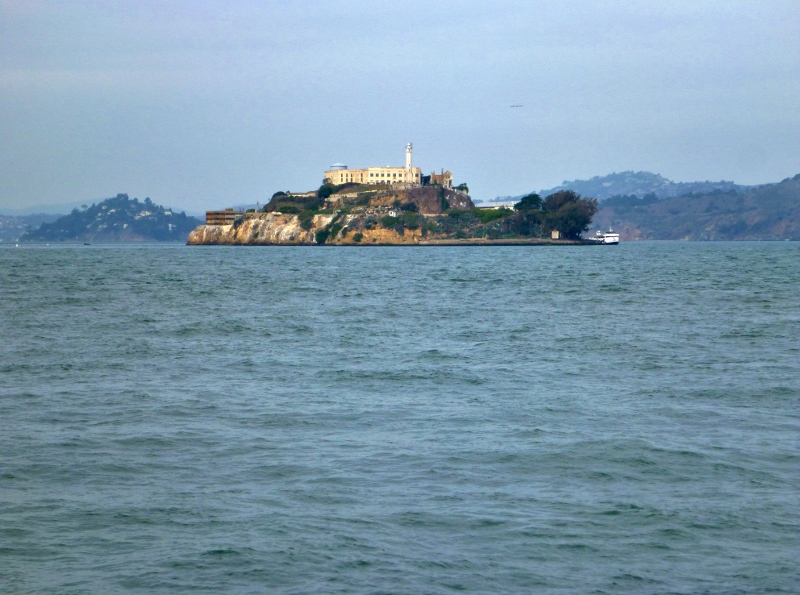 alcatraz island san francisco bay
