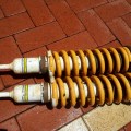 Hilux front struts