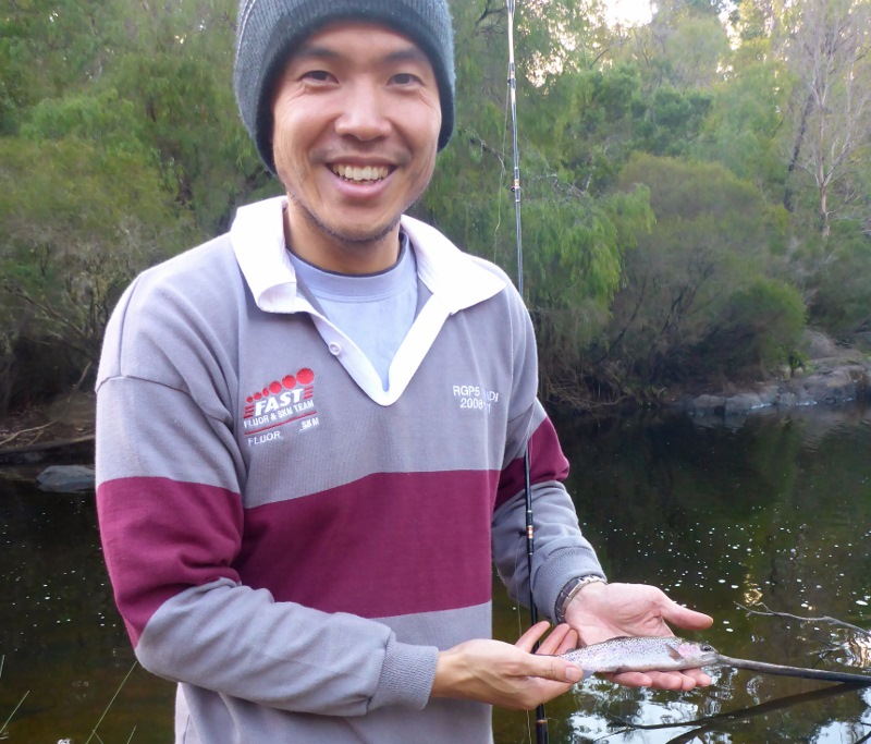 hong with little trout
