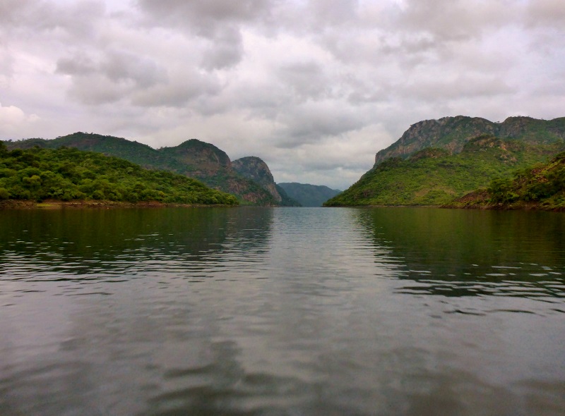 lake cahora bassa
