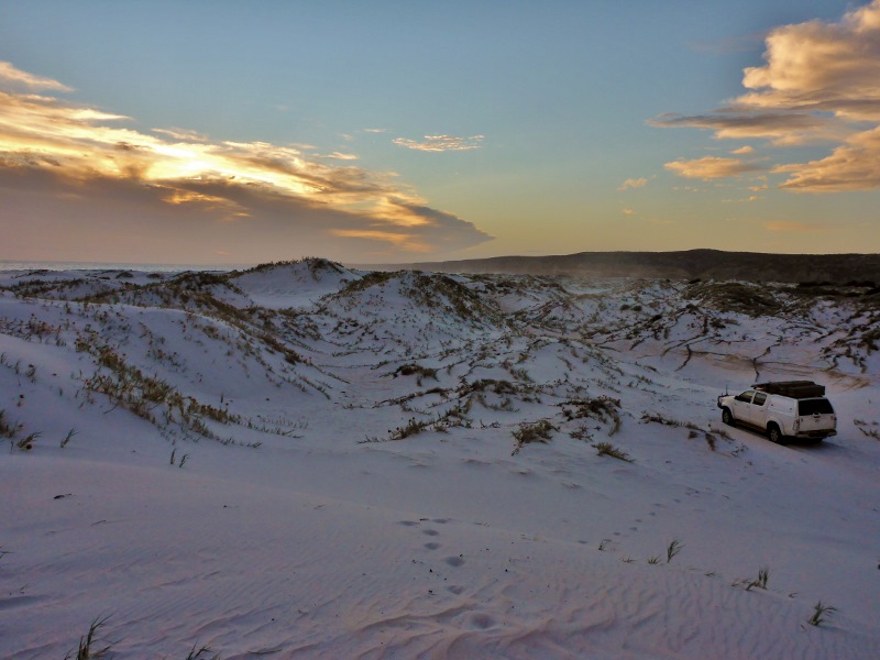 track through dunes to twilight cove track through dunes to twilight cove