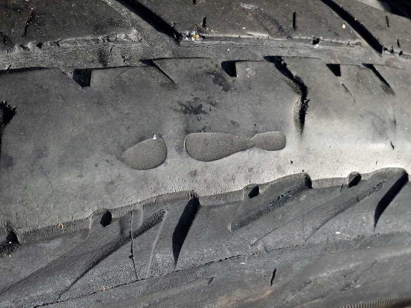 bridgestone d697 blistering