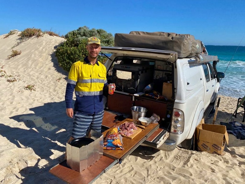 cooking australian salmon on the beach
